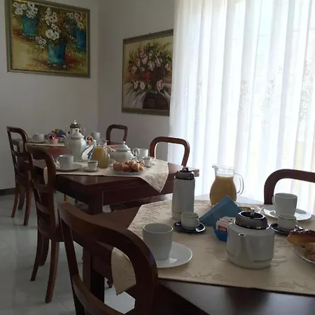 Terre Del Sinis Oda ve Kahvaltı 3*